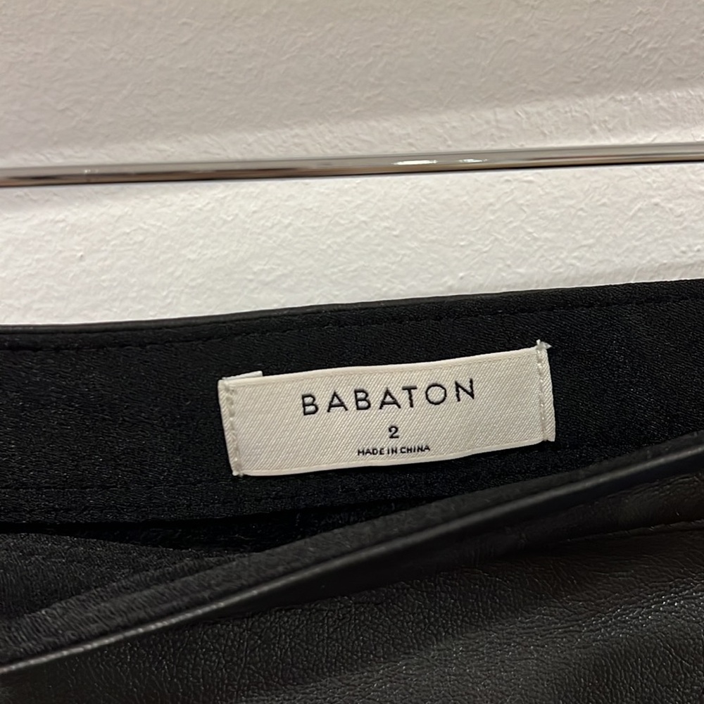 Aritzia TNA BABATON black Pelli leather Skirt size 2 - Picture 3 of 7